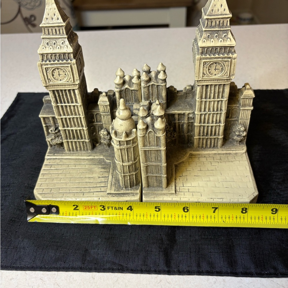 Decorative Big Ben Bookends - Picture 11 of 12